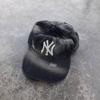 Gambar NEW YORK YANKEES MLB RIPPED PATTERN BASEBALL CAP dari Chipsflavor_ undefined 1 Tokopedia