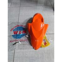 Gambar Spakbor Slebor Depan Bawah Honda Beat Karbu Lama Old 2008 Merek WIN - Putih dari DZ.Motor undefined 5 Tokopedia