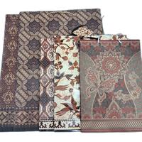 Gambar paper bag motif ukuran terlengkap dikirim random dari KOSMETIK SOLO 27 undefined 1 Tokopedia