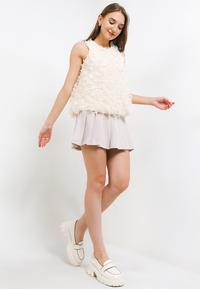 Gambar LLACES Clothing - Blouse Wanita - Coco Lace Sleeveless Top - Off White - S dari LLACES Clothing undefined 4 Tokopedia