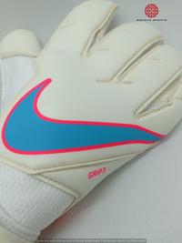 Gambar SARUNG TANGAN KIPER ANAK - NIKE GRIP 3 ORIGINAL CN5651102JR dari SiongvoFootball undefined 4 Tokopedia