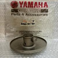 Gambar Pully Cewek NMAX 2DP Yamaha Original dari Wira Motor Sparepart undefined 1 Tokopedia