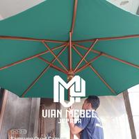 Gambar tenda taman cafe outdour tenda atap waterprof dari Vian jati furniture undefined 3 Tokopedia