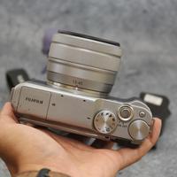 Gambar FUJIFILM XA20 KAMERA MIRRORLESS COCOK UNTUK MUA DAN BEAUTY VLOGGER - Fullset Tas dari Bro Kamera undefined 3 Tokopedia