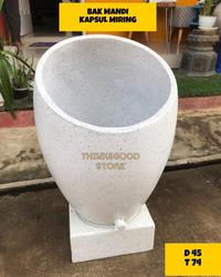 Gambar BAK MANDI MODEL TERASO CAPSUL MODEL MIRING PUTIH GUCI GENTONG TERAZZO dari Thinksgood.store Pati 2 undefined 1 Tokopedia