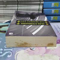 Gambar NOVEL ORIGINAL OLEN STEINHAUER THE NEAREST EXIT bekas dari El Shaddai Books undefined 4 Tokopedia