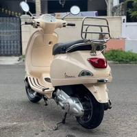 Gambar Behel Back Rack Sandaran Belakang Motor Vespa LX & S - crome/Silver, Lx & S dari Vespa8 undefined 1 Tokopedia