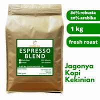 Gambar Kopi Espresso Blend. Arabika mix Robusta. 1 kg - Super fine dari Kopi Coffeesae undefined 1 Tokopedia