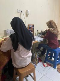 Gambar Upah Jahit Kain Songket & Jumputan Berbagai Macam Model Khas Palembang - Jahit Span dari Songket VR Textile undefined 1 Tokopedia