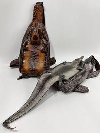 Gambar TAS LUPUS ATAU TAS SELEMPANG KEPALA BUAYA WARNA COKLAT ASLI MERAUKE dari siskacrocodile undefined 3 Tokopedia