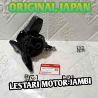 Gambar engine mounting depan kiri matic AT honda brio Mobilio brv jazz rs ge8 dari LESTARI MOTOR JAMBI undefined 2 Tokopedia