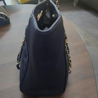 Gambar tory burch flat tote dari hepahepishop undefined 3 Tokopedia