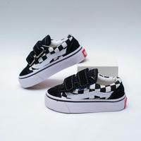 Gambar sepatu anak laki laki dan perempuan warna hitam bahn kain canvas hitam - cc ctr HITAM, 12 dari YUN YUN SHOES undefined 3 Tokopedia