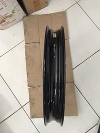 Gambar Velg Racing Belakang Scorpio-z original copotan motor baru dari LL SparePart Banjarnegara undefined 3 Tokopedia
