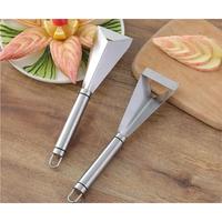 Gambar ELtamart Alat Cetak Buah Hiasan Triangle Fruit Carving Knife Stainless dari ELtamart Official undefined 1 Tokopedia