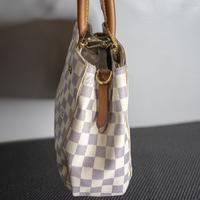 Gambar tas wanita bekas pakai dari RJ On undefined 3 Tokopedia