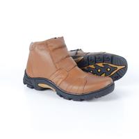 Gambar Sepatu Boots Pria STG 021 - Cokelat, 40 dari Mamojo_Store undefined 4 Tokopedia
