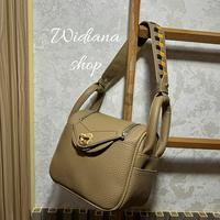 Gambar Tas Selempang Wanita Shella Fashion Wanita Sling Bag Wanita - Hitam dari Widiana Shop Collection undefined 1 Tokopedia