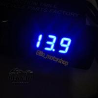 Gambar Voltmeter Rizoma Digital 3in1 Waterproof voltmeter Jam Suhu Volt Meter - Merah, 3 in 1 dari Berkah205 undefined 2 Tokopedia