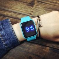 Gambar JAM TANGAN LED WANITA PRIA RUBBER DIGITAL WATCH MURAH BERKUALITAS JF03 - Hitam dari SellingStore.id undefined 5 Tokopedia