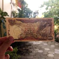 Gambar Uang Kuno 5000 Rupiah Penjala Ikan Tahun 1975 - - RCC 004152 dari Oeang Nusantara_NEW undefined 3 Tokopedia