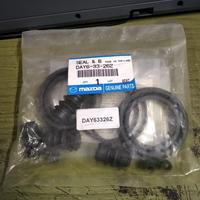 Gambar SEAL CALIPER KIT DEPAN MAZDA 2 SKYAKTIVE DAY63326Z ORISINIL dari Trivoli Auto Parts undefined 1 Tokopedia