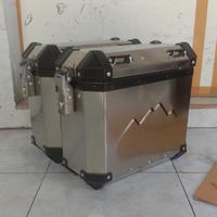 Gambar Side Box Pannier 27 Liter Stainless Hairline Sidebox - ORANGANEH PANNI dari Oa pannier undefined 2 Tokopedia