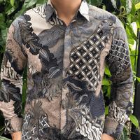 Gambar Batik Couple Pria dan Wanita Set Pasangan Slimfit Motif Arra Grey - PRIA PANJANG, S dari Batik Bule undefined 4 Tokopedia