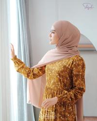 Gambar Mahira Dress by Shofwah Gamis Wanita Cotton Viscose Clara Motif dari Edelweishop undefined 3 Tokopedia