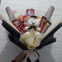 Gambar Buket snack custom dari Bunga Wisuda Bandung undefined 4 Tokopedia