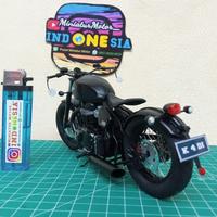 Gambar Diecast miniatur motor TRIUMPH HANDMADE Custom skala 1:12 dari Miniatur Motor Indonesia undefined 3 Tokopedia