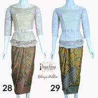 Gambar ANGGUN KEBAYA - Kebaya Dahlia | Kebaya Sabrina Brokat | Kebaya Wisuda - No.35, Kebaya Dalaman dari Anggun Kebaya By Maina undefined 1 Tokopedia
