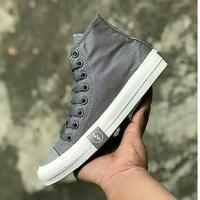 Gambar Sepatu Converse All Star Undefeated Chuck Taylor Lunarlon Petir High - Hitam, 39 dari Allstarshoes.ID undefined 5 Tokopedia