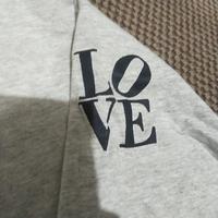 Gambar Tshirt Love Park Fruit Of The Loom Xl Preloved dari coconut hut undefined 4 Tokopedia