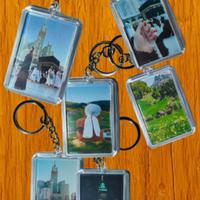 Gambar Gantungan kunci Ganci akrilik custom gambar foto - List Putih dari BMJ Store Bekasi undefined 3 Tokopedia