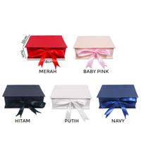 Gambar [ 15 CM x 30 CM & 30 CM x 30 CM ] Bloom Box Kotak Pita Kotak Kado dari Toko Mawar Kuning undefined 5 Tokopedia