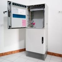 Gambar Rack server Cabinet 2pintu untuk Outdoor & Indoor + Kunci high quality dari Incon Network undefined 2 Tokopedia