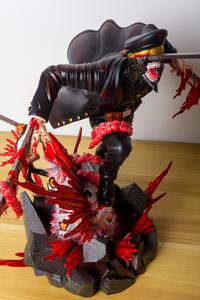 Gambar Figure Chainsaw Man - Katana Man vs Denji / Chainsaw Devil Battle Ver. dari Maniak Mainan undefined 3 Tokopedia
