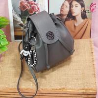 Gambar TAS SELEMPANG WANITA CANTIK MOTIF ELEGAN TAS CEWEK HARGA MURAH TERBARU - Tan dari Toko Ganteng & Cantik undefined 1 Tokopedia