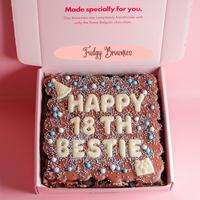 Gambar Hadiah Ulang Tahun Brownies Panggang / Fudgy Brownies - Biru - Mint dari Hampers and Souvenir undefined 2 Tokopedia