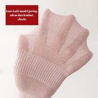 Gambar women ankle socks kaos kaki wanita pendek atas mata kaki tipis polos - Cream dari Gosir Shop undefined 5 Tokopedia