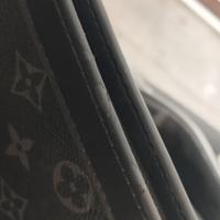 Gambar lv clutch voyage dari lapakkitoo undefined 5 Tokopedia