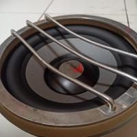 Gambar speaker subwooer focal 10 inch seri 27v2 bekas dari AJ VARIASI MOBIL undefined 2 Tokopedia
