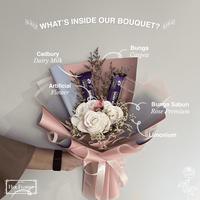 Gambar HER.FLORIST Premium Soap Rose 3PCS & Chocolate Bouquet/ Buket Bunga Sa Wanginya Coklat Kering Tangan - sesuai display dari Her.Florist undefined 1 Tokopedia