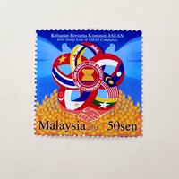 Gambar Prangko MALAYSIA. Joint Issue of ASEAN Community Commemorative stamp dari prangkopedia undefined 1 Tokopedia