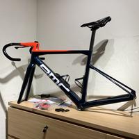 Gambar Frame set BMC team machine SL01 disc ori not tarmac sl7 pinarello dari Ab BIKE SMG undefined 3 Tokopedia