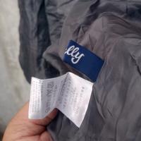 Gambar rompi vest snelly dacron tebal second dari mabrukthrift undefined 4 Tokopedia