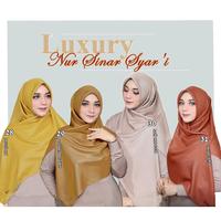 Gambar Hijab Segi Empat Nur Sinar Syari Glowing Gliter Luxury Lasercut - Mint dari Asy Syarh Gallery undefined 4 Tokopedia