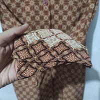 Gambar blouse tunik batik M dari hanyarthrifting undefined 4 Tokopedia