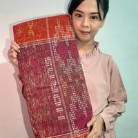 Gambar TANDOK TAS ULOS SADUM 7-9 LITER BERAS PESTA PERNIKAHAN BATAK BORU dari Parumaen Dainang undefined 3 Tokopedia